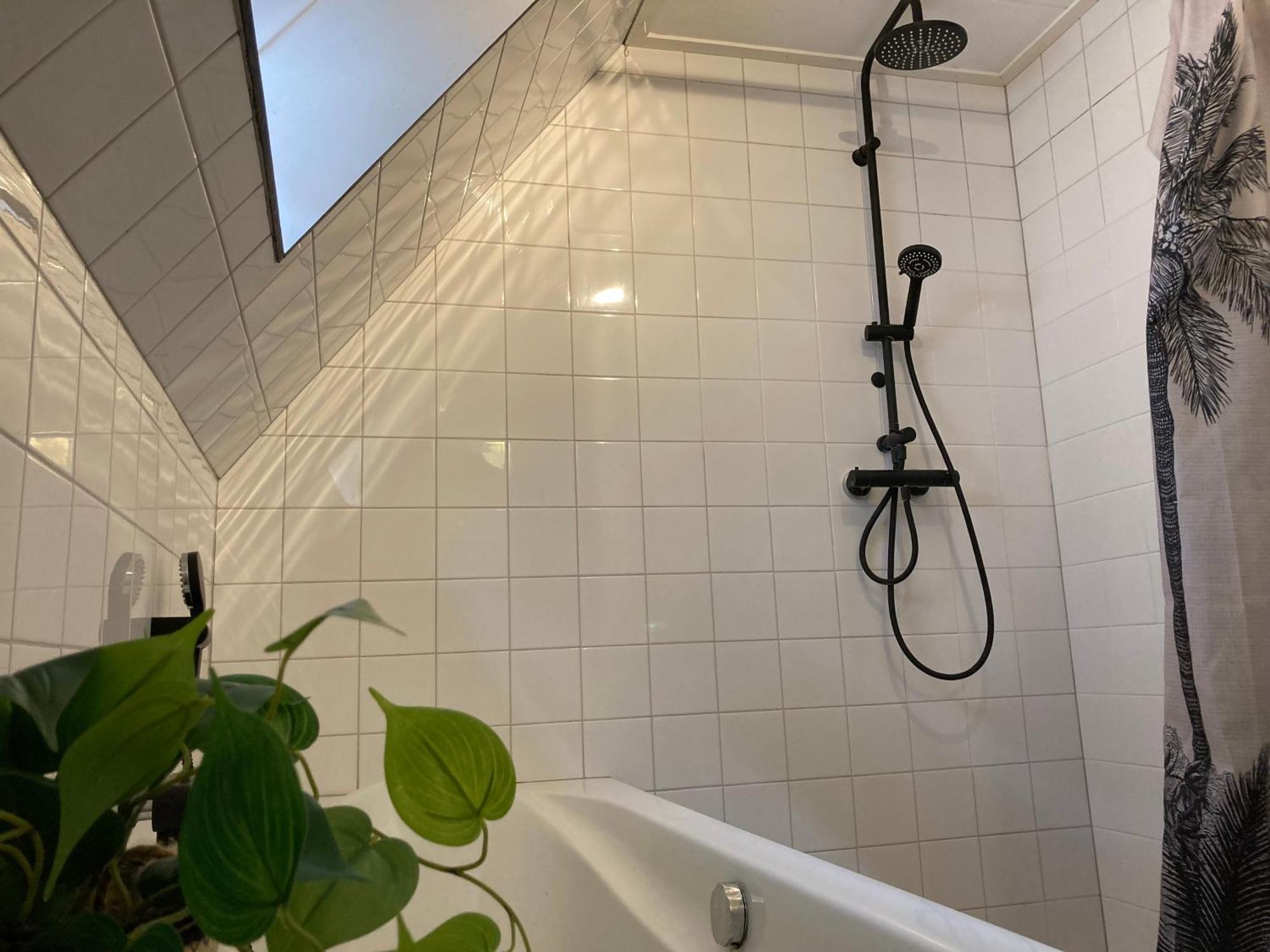 Elegant Appartement In Pakhuis Friesland Centrum 陆瓦尔登 外观 照片