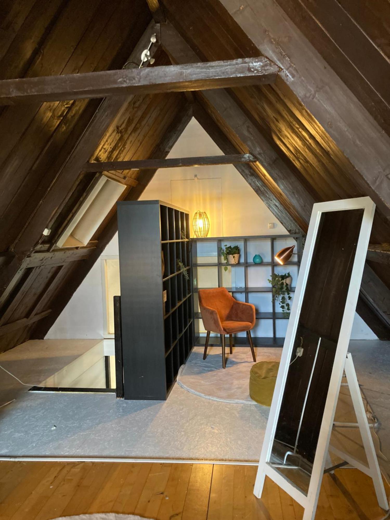Elegant Appartement In Pakhuis Friesland Centrum 陆瓦尔登 客房 照片